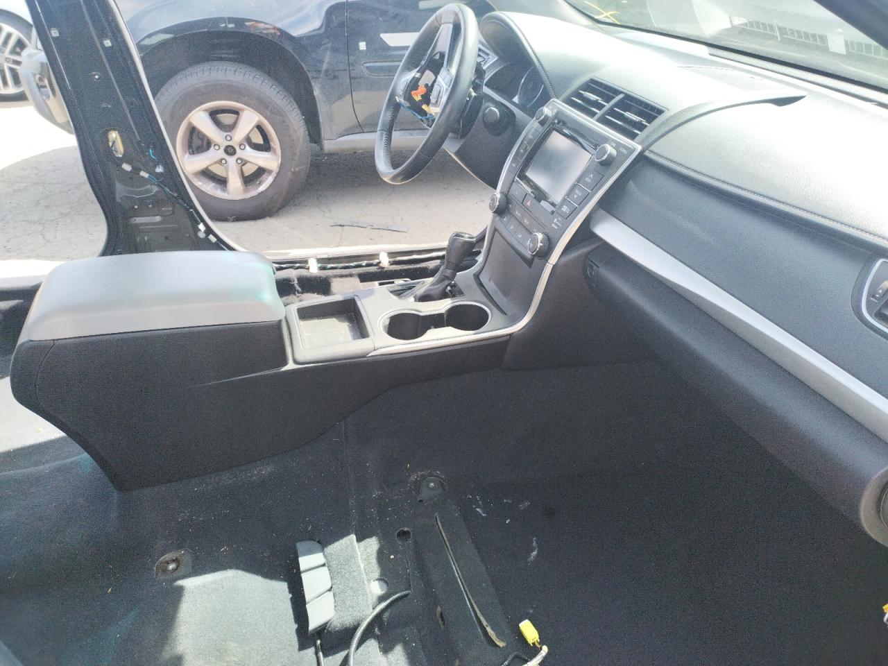 Photo 5 from auction – 2017 TOYOTA CAMRY LE with VIN 4T1BF1FK9HU374287
