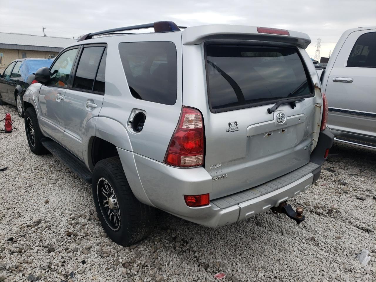 Photo 3 from auction – 2003 TOYOTA 4RUNNER SR with VIN JTEBU14R830014224