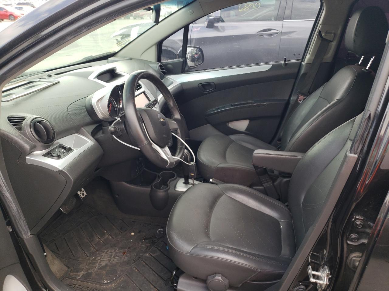Photo 5 from auction – 2015 CHEVROLET SPARK 2LT with VIN KL8CF6S91FC786479