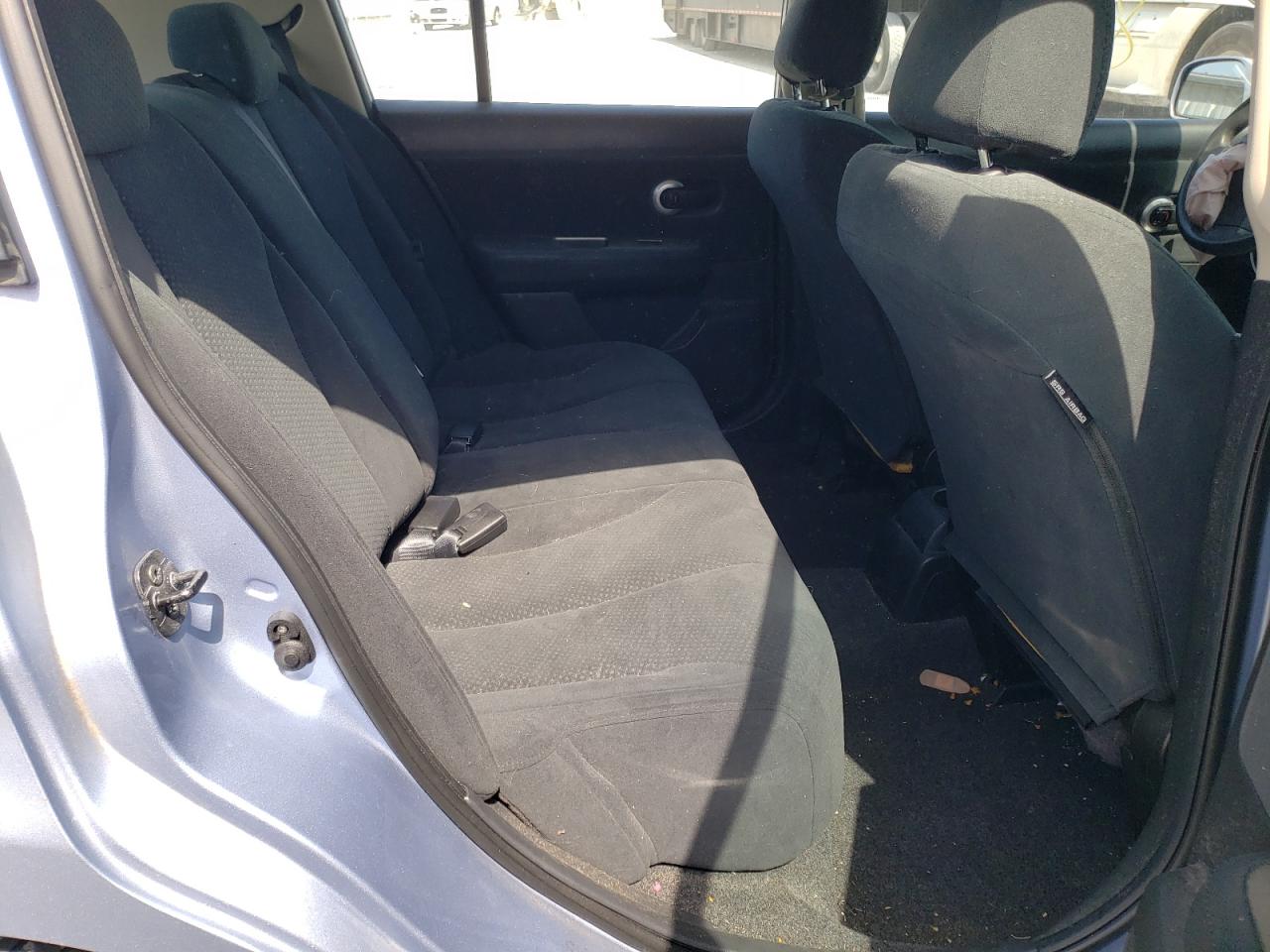 Photo 6 from auction – 2010 NISSAN VERSA S with VIN 3N1BC1CP5AL435621