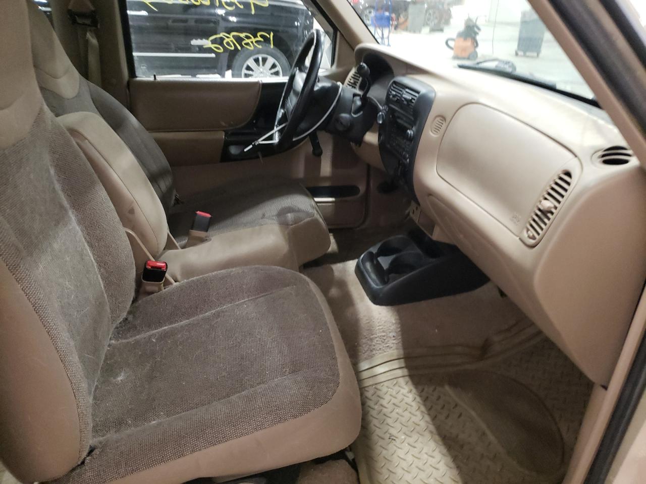 Photo 5 from auction – 2000 FORD RANGER with VIN 1FTZR15V4YPB24024