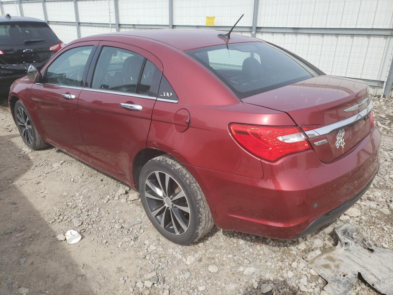 Photo 3 from auction – 2012 CHRYSLER 200 S with VIN 1C3CCBHG3CN236901