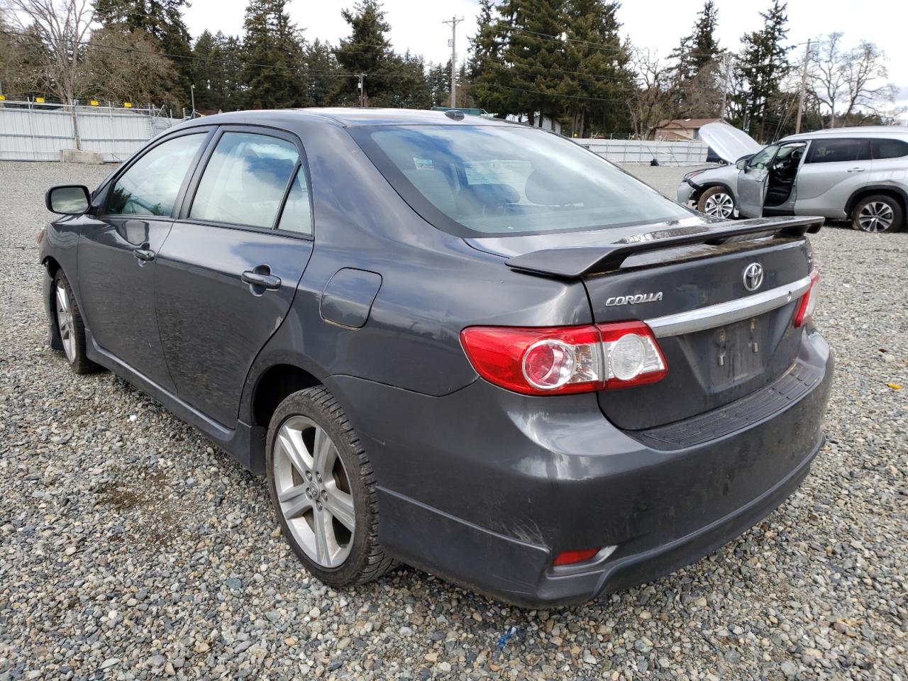 Photo 3 from auction – 2013 TOYOTA COROLLA BA with VIN 2T1BU4EE8DC999875