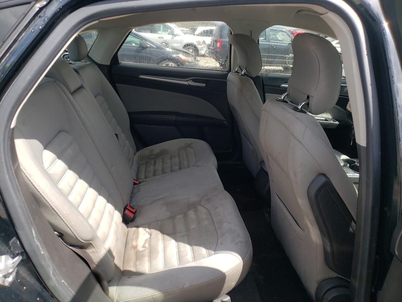 Photo 6 from auction – 2014 FORD FUSION S with VIN 3FA6P0G77ER349646