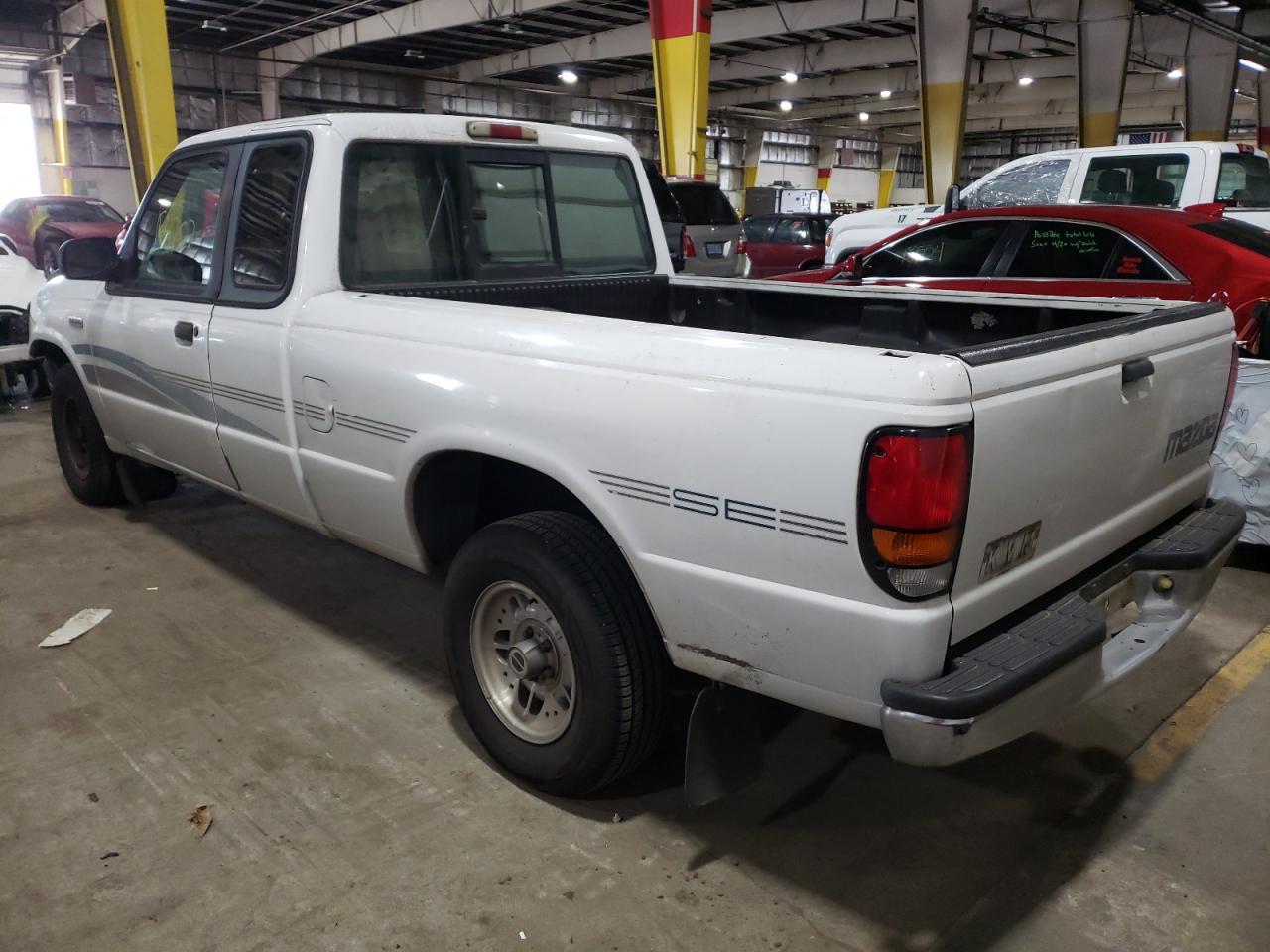 Photo 3 from auction – 1996 MAZDA B2300 CAB with VIN 4F4CR16A3TTM06583