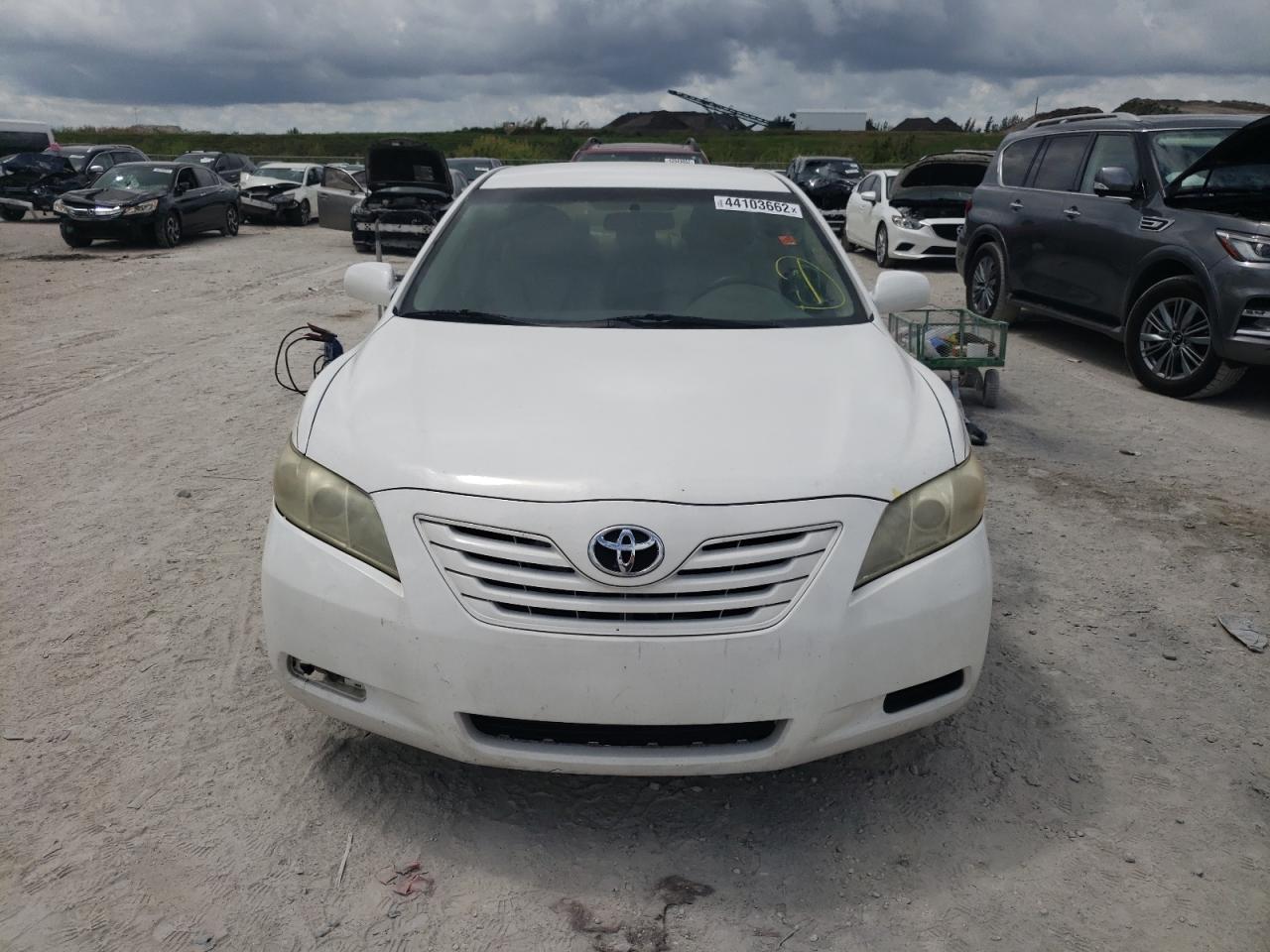 Photo 9 from auction – 2007 TOYOTA CAMRY CE with VIN 4T1BE46K47U588638