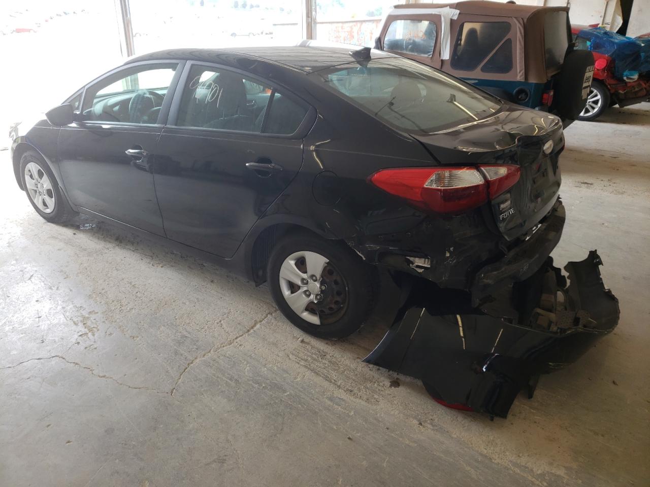 Photo 3 from auction – 2014 KIA FORTE LX with VIN KNAFK4A61E5156795