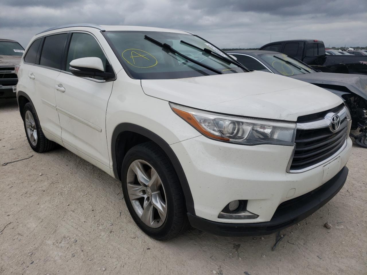 Photo 9 from auction – 2015 TOYOTA HIGHLANDER with VIN 5TDYKRFH9FS067006