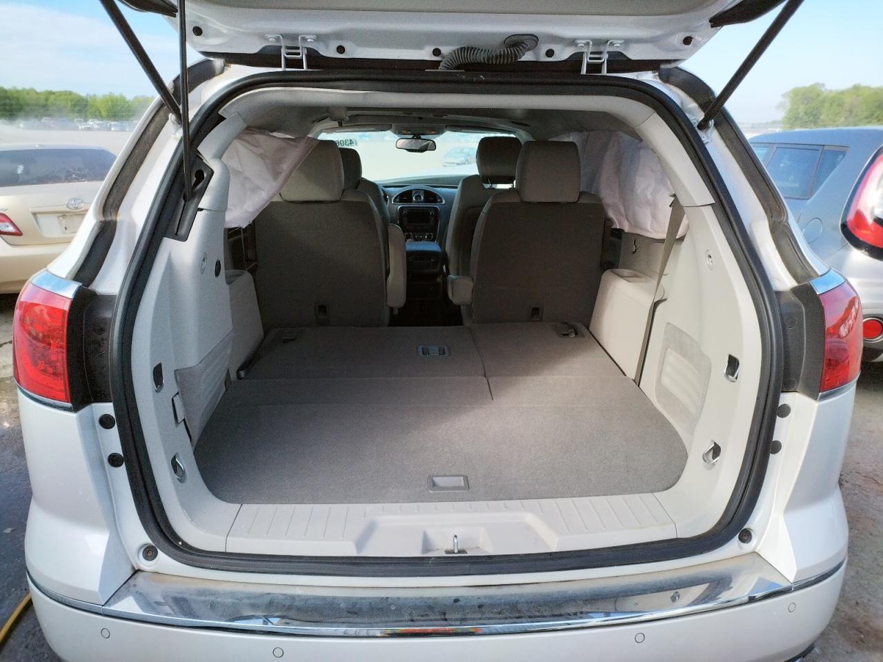 Photo 9 from auction – 2016 BUICK ENCLAVE with VIN 5GAKRBKD9GJ348766