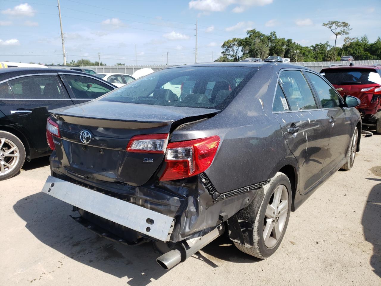 Photo 4 from auction – 2014 TOYOTA CAMRY L with VIN 4T1BF1FK7EU304637