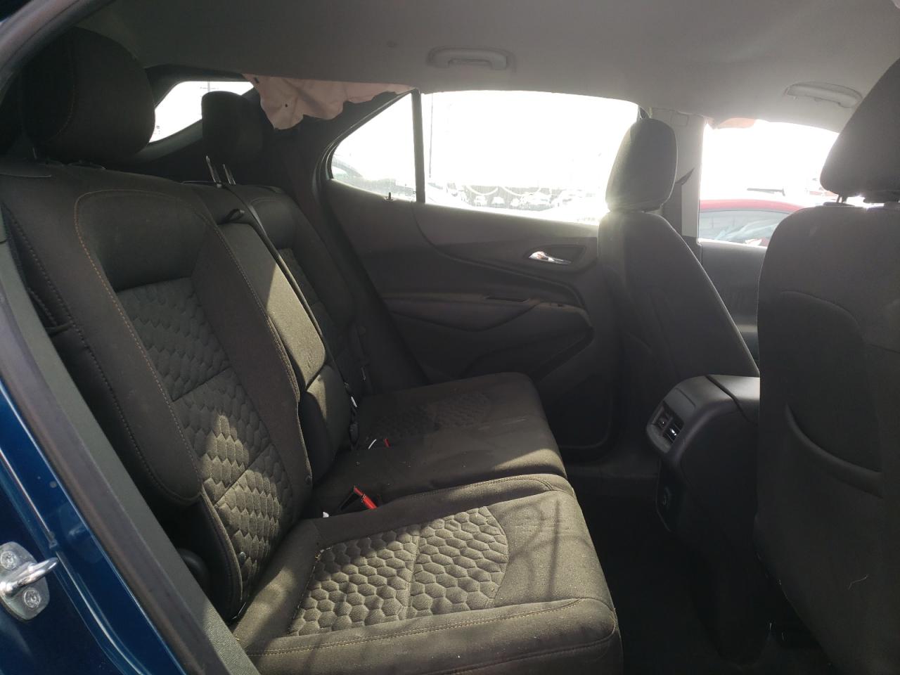 Photo 16 from auction – 2019 CHEVROLET EQUINOX LT with VIN 3GNAXLEX0KL347378