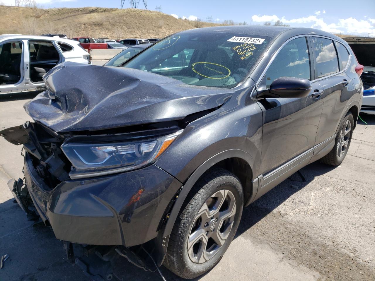 Photo 2 from auction – 2017 HONDA CR-V EX with VIN 2HKRW2H56HH669258