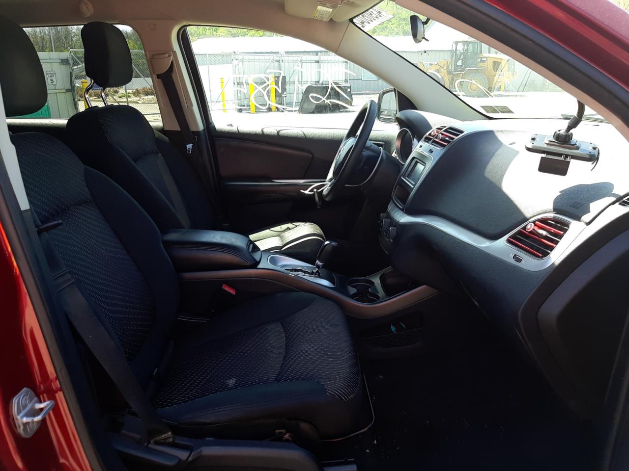 Photo 5 from auction – 2011 DODGE JOURNEY MA with VIN 3D4PH1FG4BT520969