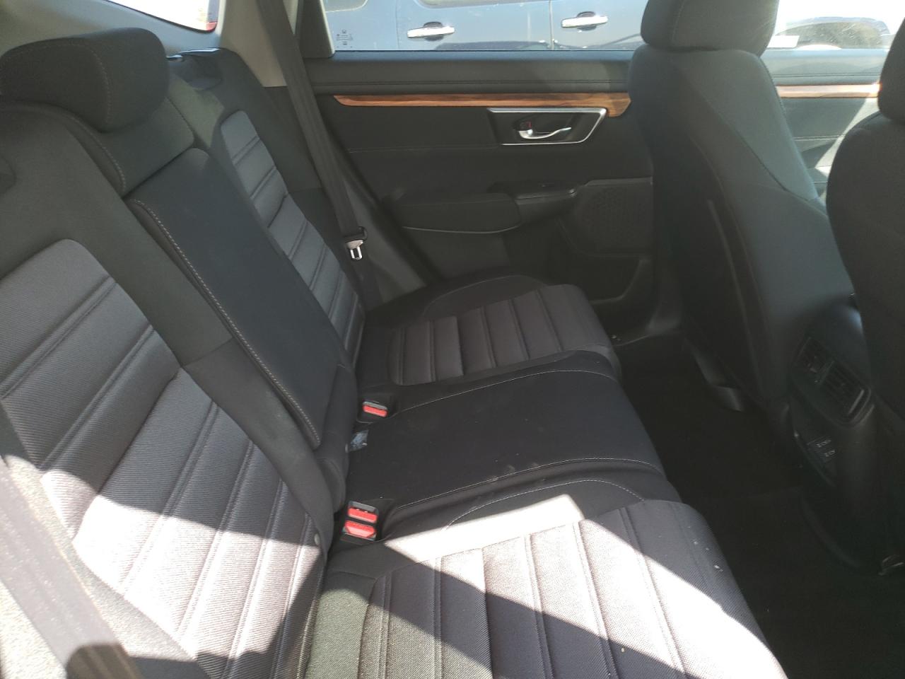 Photo 6 from auction – 2019 HONDA CR-V EX with VIN 2HKRW2H50KH638644