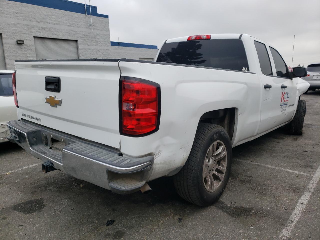 Photo 4 from auction – 2015 CHEVROLET SILVERADO with VIN 1GCRCPEC5FZ369631