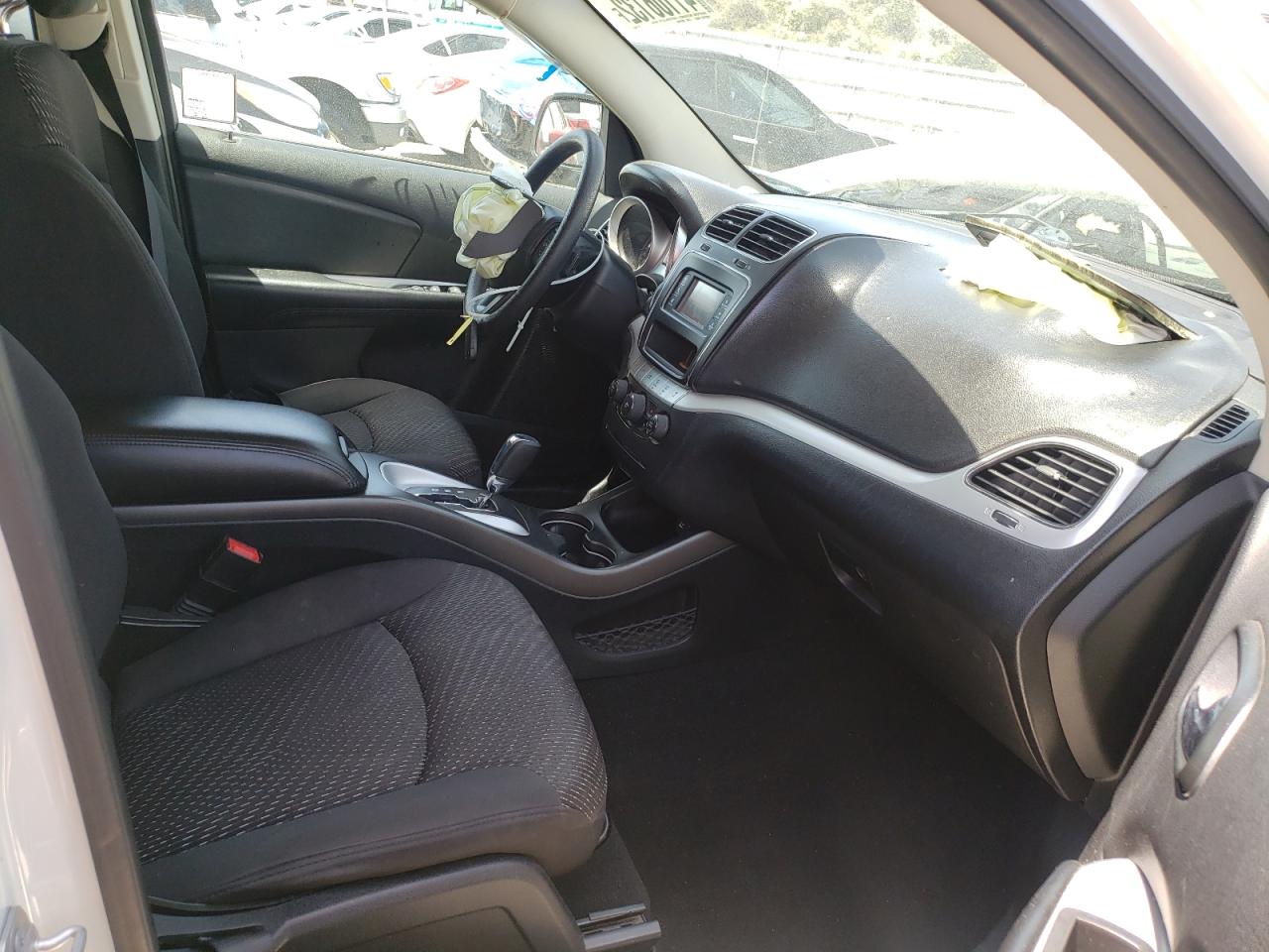 Photo 5 from auction – 2015 DODGE JOURNEY SX with VIN 3C4PDCBG3FT658518
