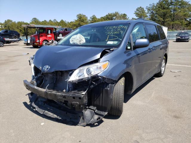Photo 2 from auction – 2016 TOYOTA SIENNA LE with VIN 5TDKK3DC6GS747859