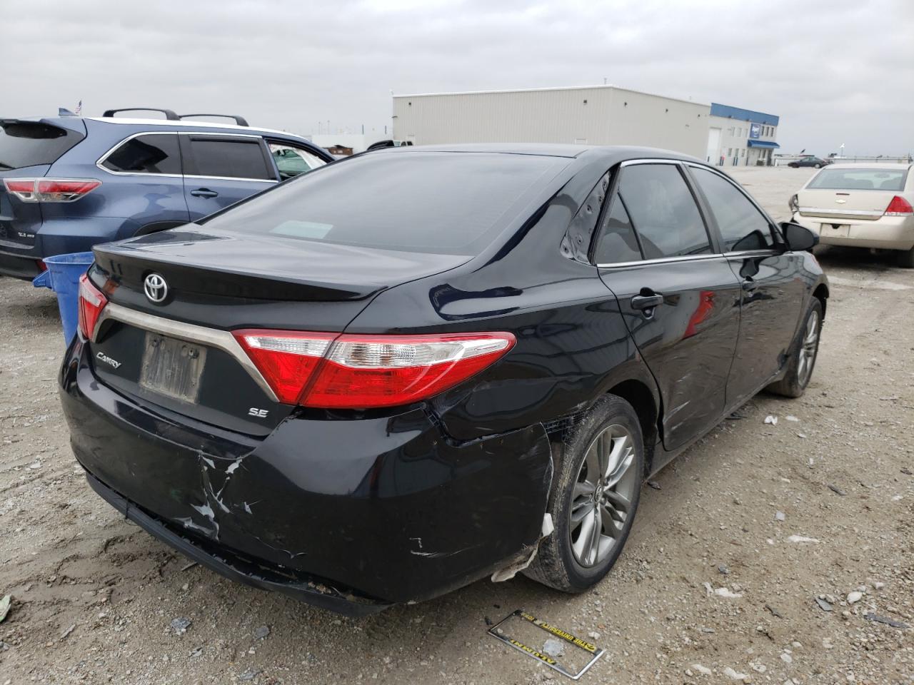 Photo 4 from auction – 2015 TOYOTA CAMRY LE with VIN 4T1BF1FK1FU092139