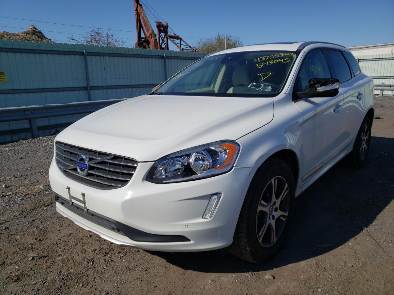 Photo 2 from auction – 2014 VOLVO XC60 with VIN YV4902DZ0E2543045