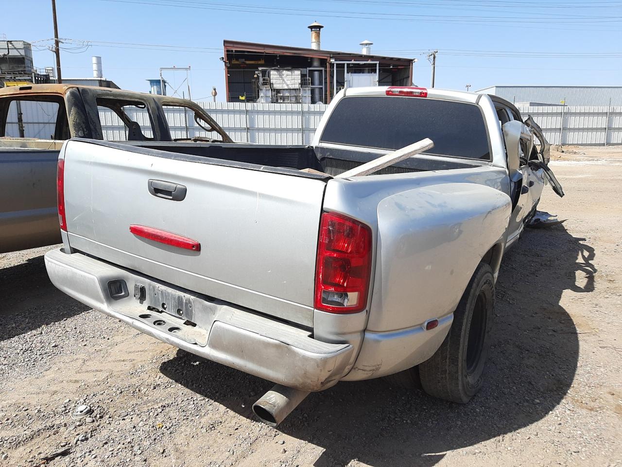 Photo 4 from auction – 2006 DODGE RAM 3500 S with VIN 3D7ML48C26G142892