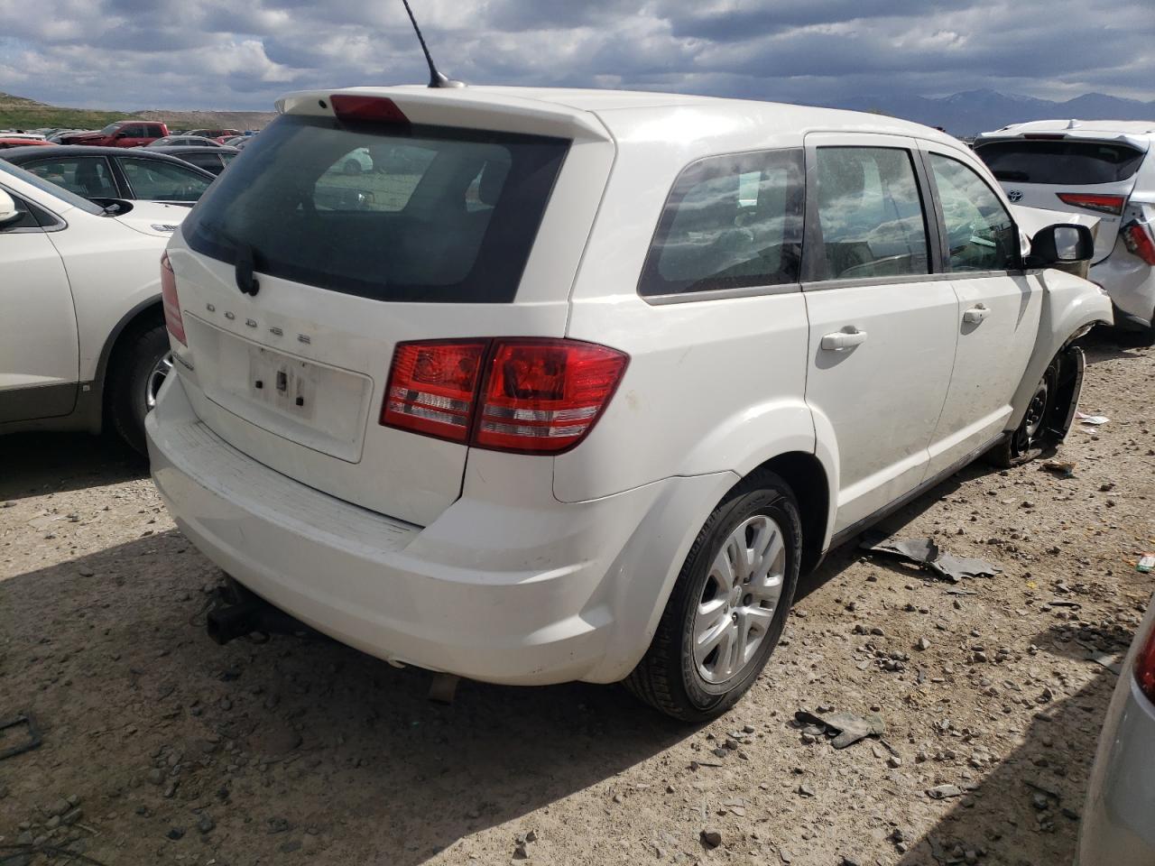 Photo 4 from auction – 2015 DODGE JOURNEY SE with VIN 3C4PDCAB1FT699509