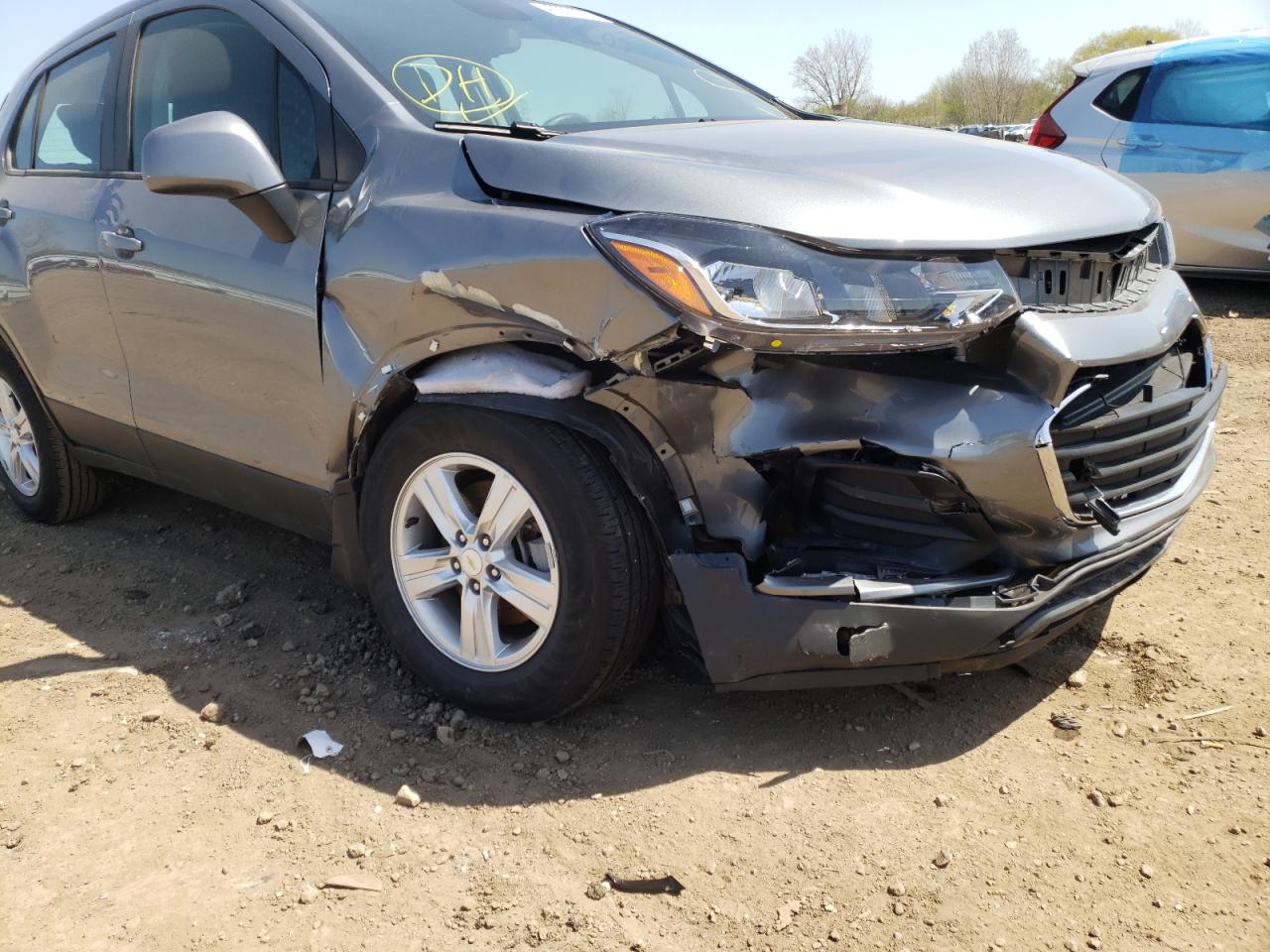 Photo 9 from auction – 2020 CHEVROLET TRAX LS with VIN 3GNCJKSB2LL134723