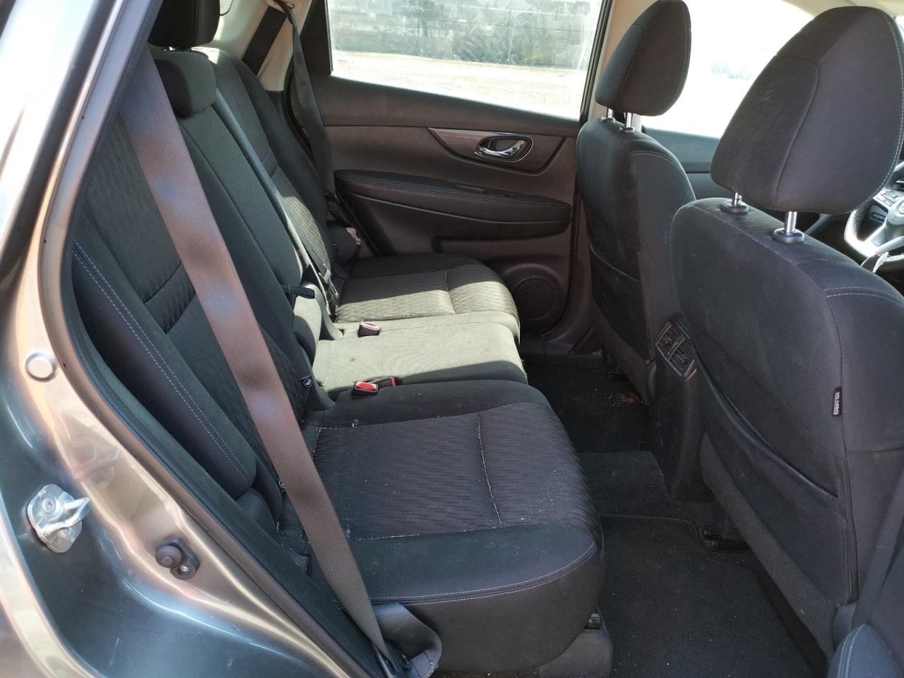 Photo 6 from auction – 2020 NISSAN ROGUE S with VIN KNMAT2MT6LP533123