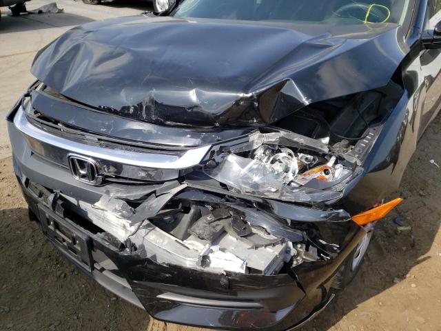 Photo 9 from auction – 2018 HONDA CIVIC LX with VIN 2HGFC2F55JH604836