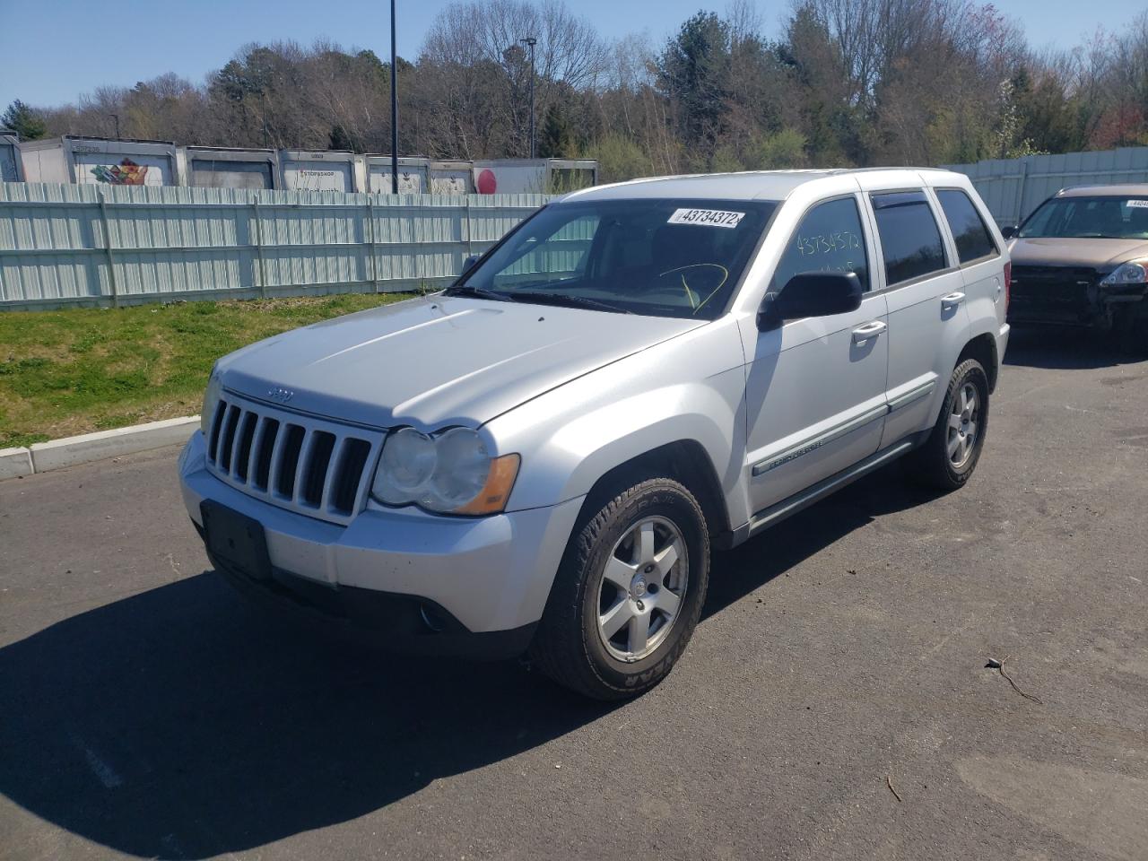 Photo 2 from auction – 2008 JEEP GRAND CHER with VIN 1J8GR48K18C183333