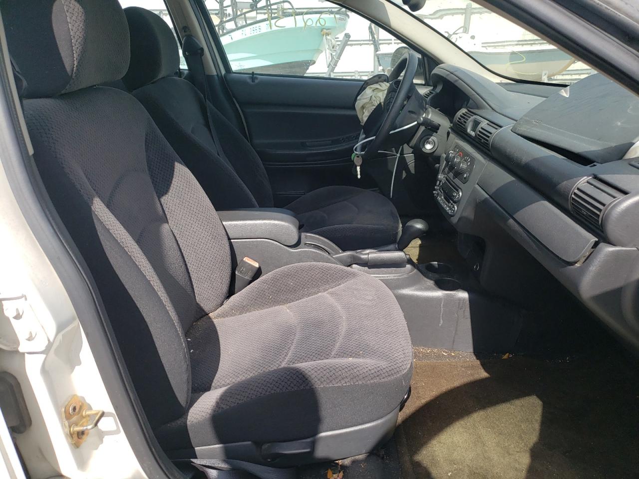 Photo 5 from auction – 2006 DODGE STRATUS SX with VIN 1B3EL46X66N118334