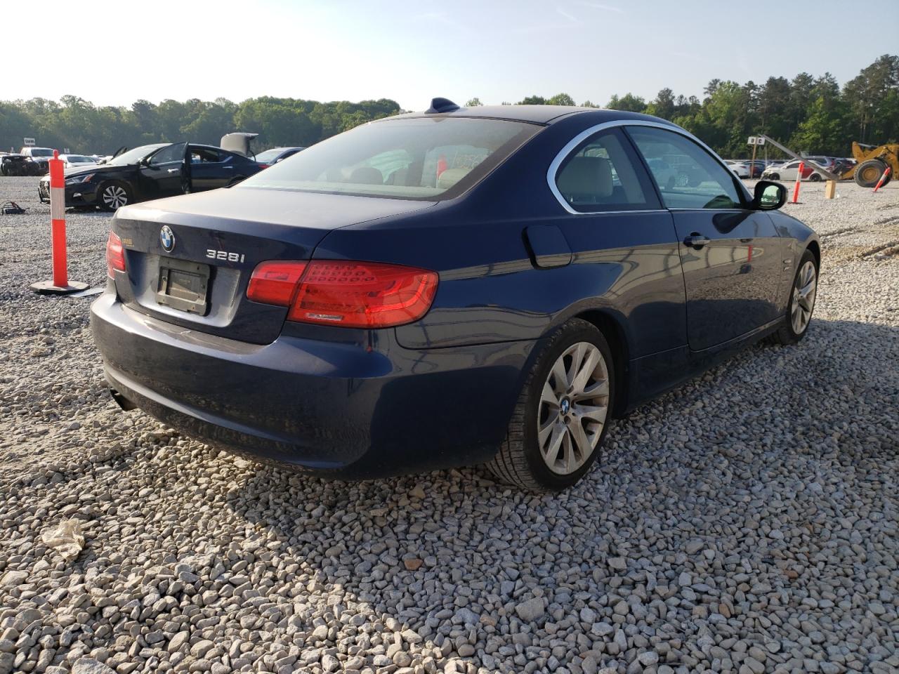 Photo 4 from auction – 2012 BMW 328 XI with VIN WBAKF3C5XCE974833
