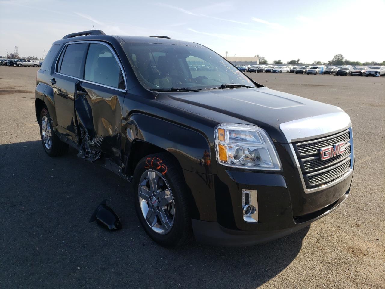 GMC TERRAIN SL 2012 with VIN 2GKFLTE57C6111636 - Photo from auction