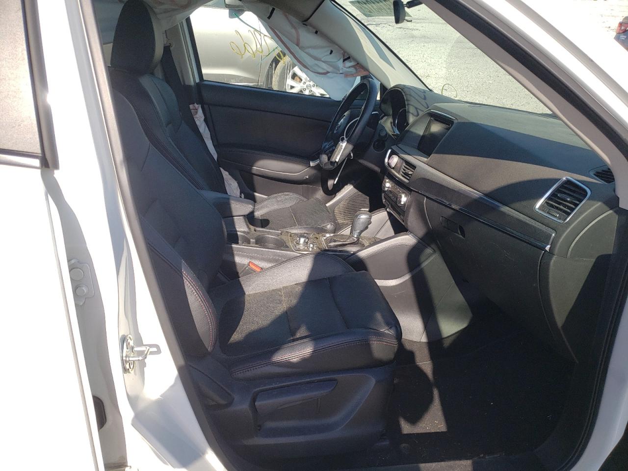 Photo 5 from auction – 2016 MAZDA CX-5 GT with VIN JM3KE4DYXG0800565