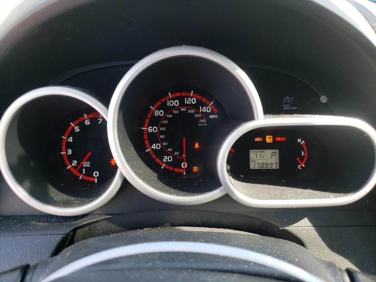 Photo 8 from auction – 2010 PONTIAC VIBE with VIN 5Y2SP6E07AZ401297