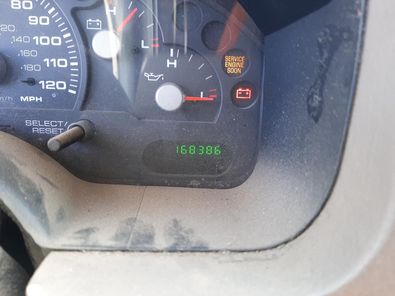 Photo 8 from auction – 2003 FORD EXPLORER X with VIN 1FMZU62K53ZA28174