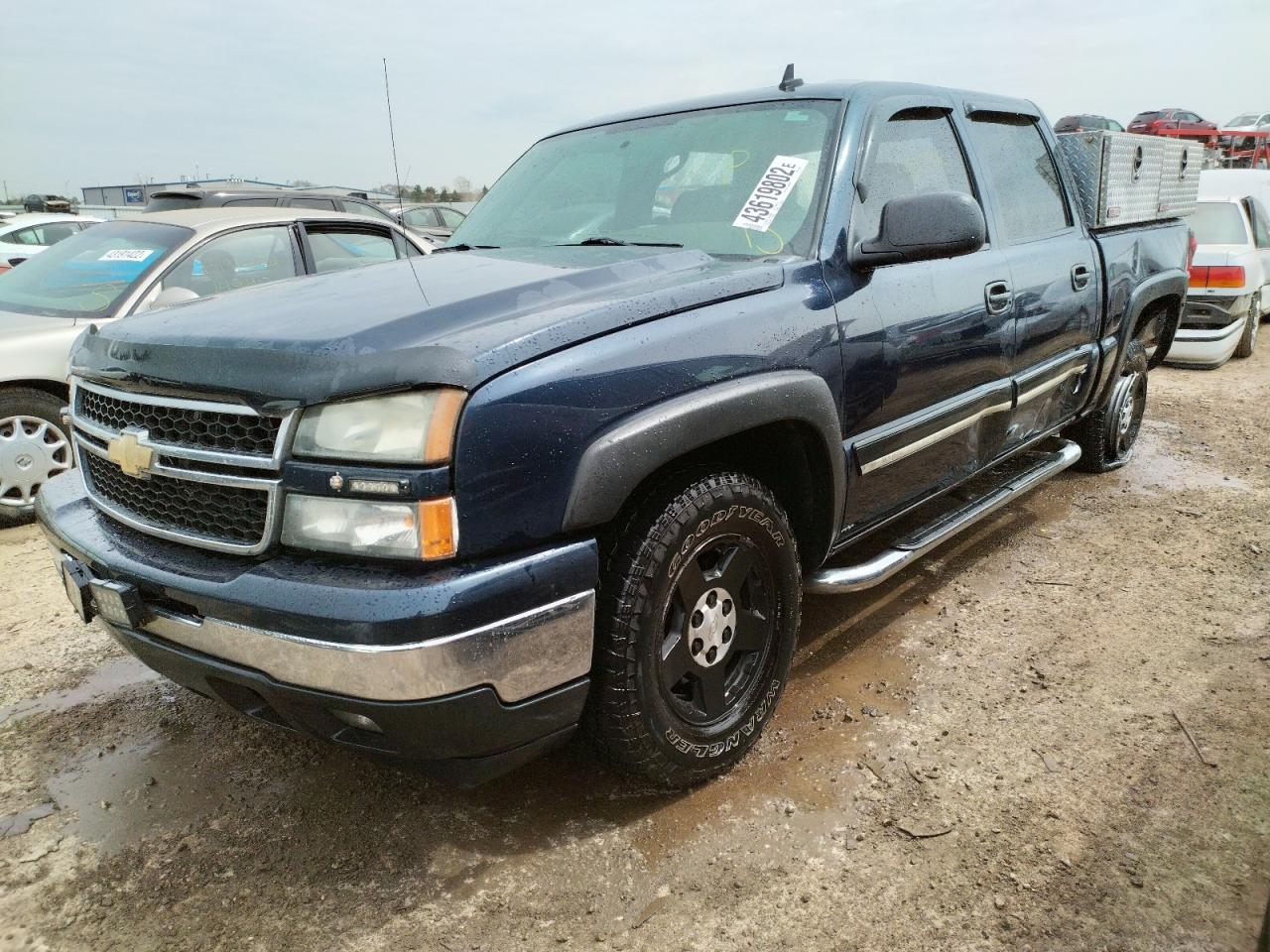 Photo 2 from auction – 2007 CHEVROLET SILVERADO with VIN 2GCEK13Z571145582