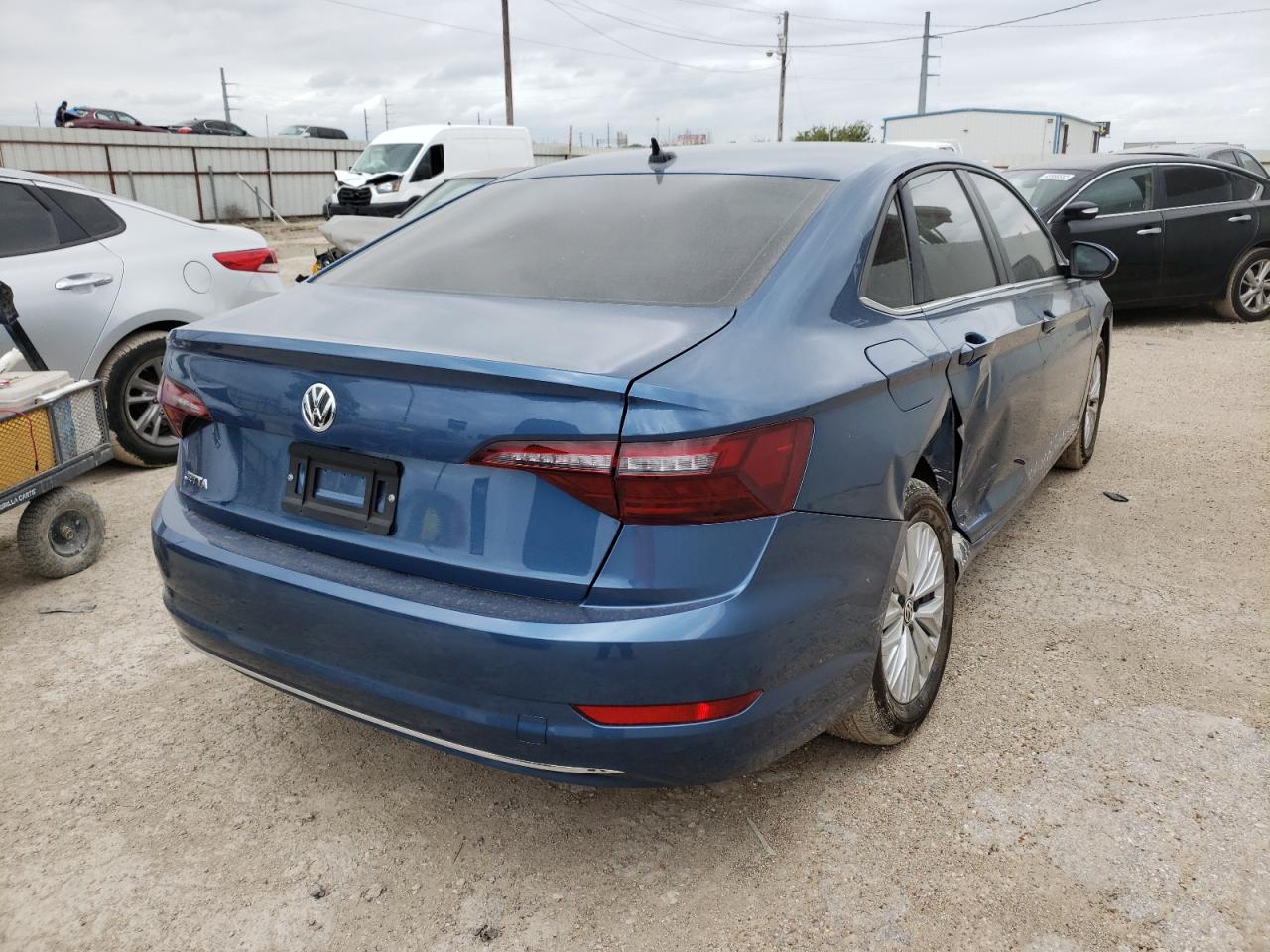 Photo 4 from auction – 2020 VOLKSWAGEN JETTA S with VIN 3VWCB7BU2LM077256