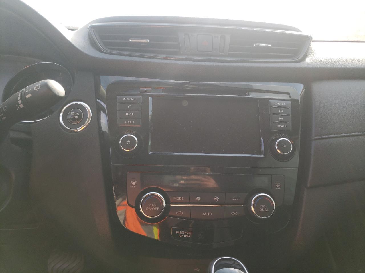Photo 9 from auction – 2018 NISSAN ROGUE S with VIN 5N1AT2MT2JC802086