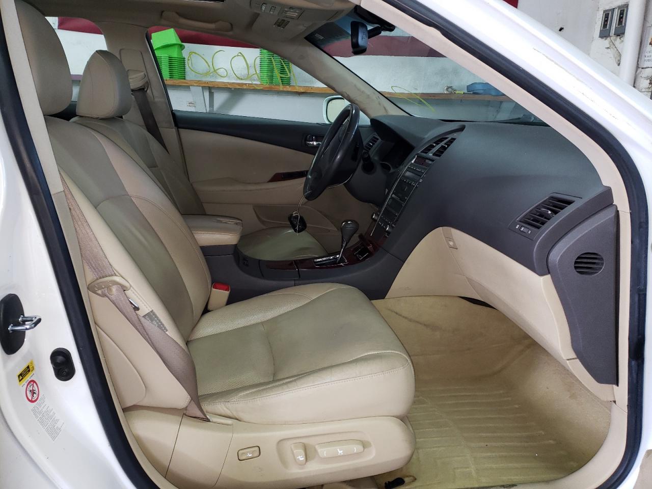 Photo 5 from auction – 2009 LEXUS ES 350 with VIN JTHBJ46G192325225