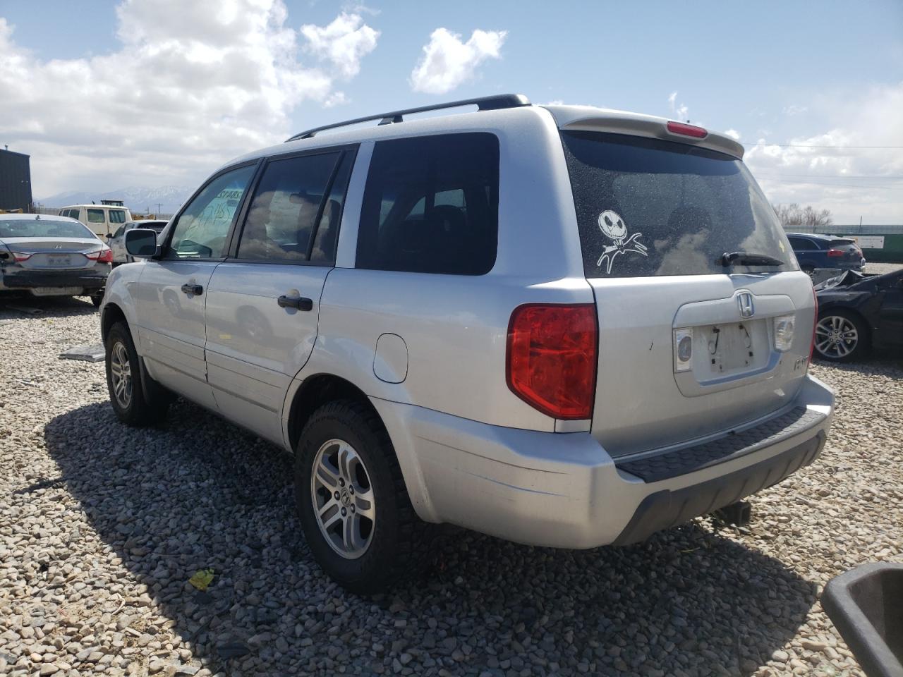 Photo 3 from auction – 2005 HONDA PILOT EXL with VIN 5FNYF18565B034430