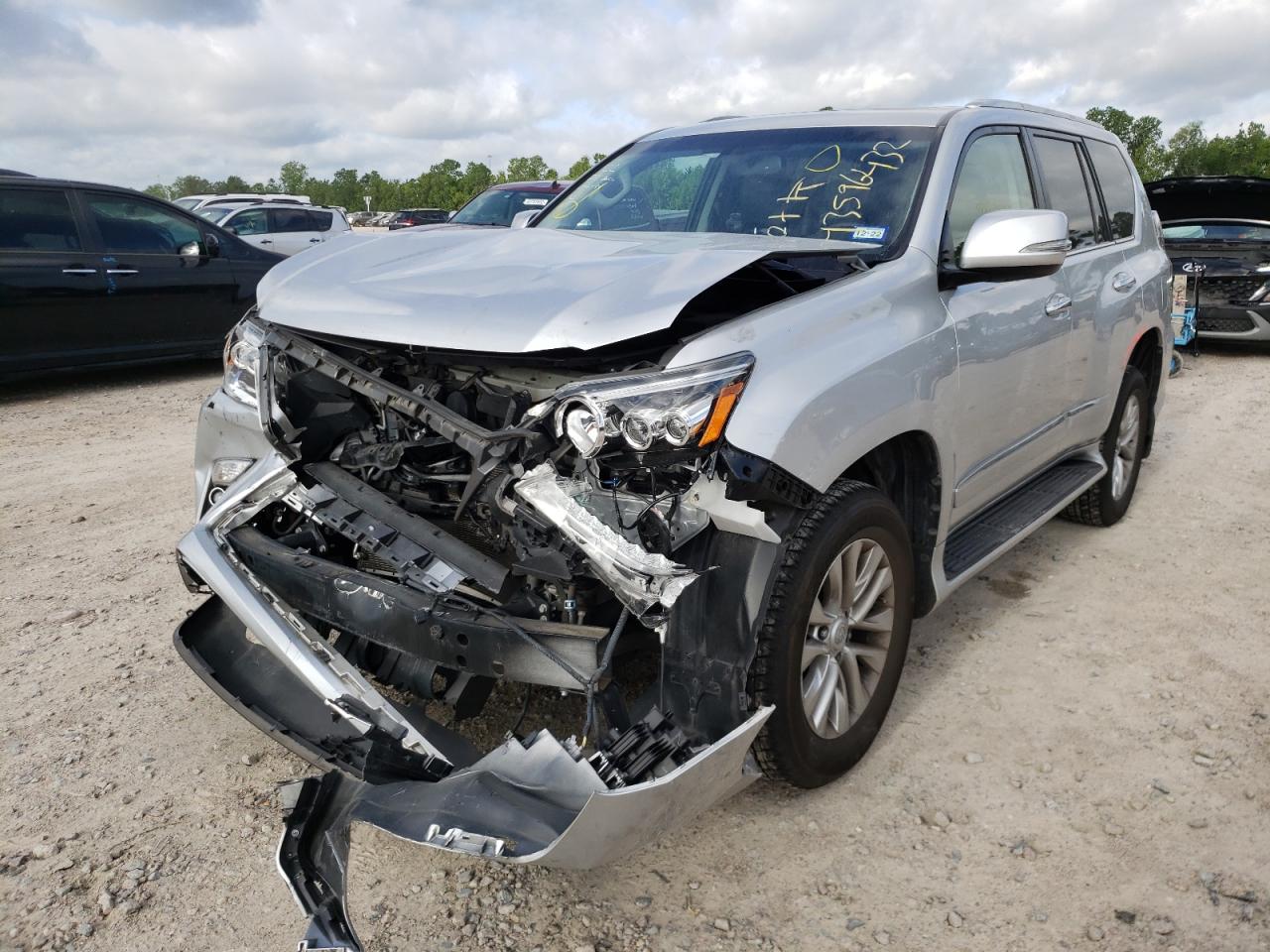 Photo 2 from auction – 2019 LEXUS GX 460 with VIN JTJBM7FX5K5218836