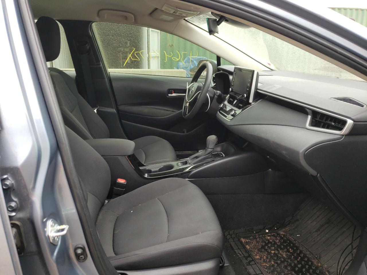 Photo 5 from auction – 2021 TOYOTA COROLLA LE with VIN JTDEAMDE5MJ007154