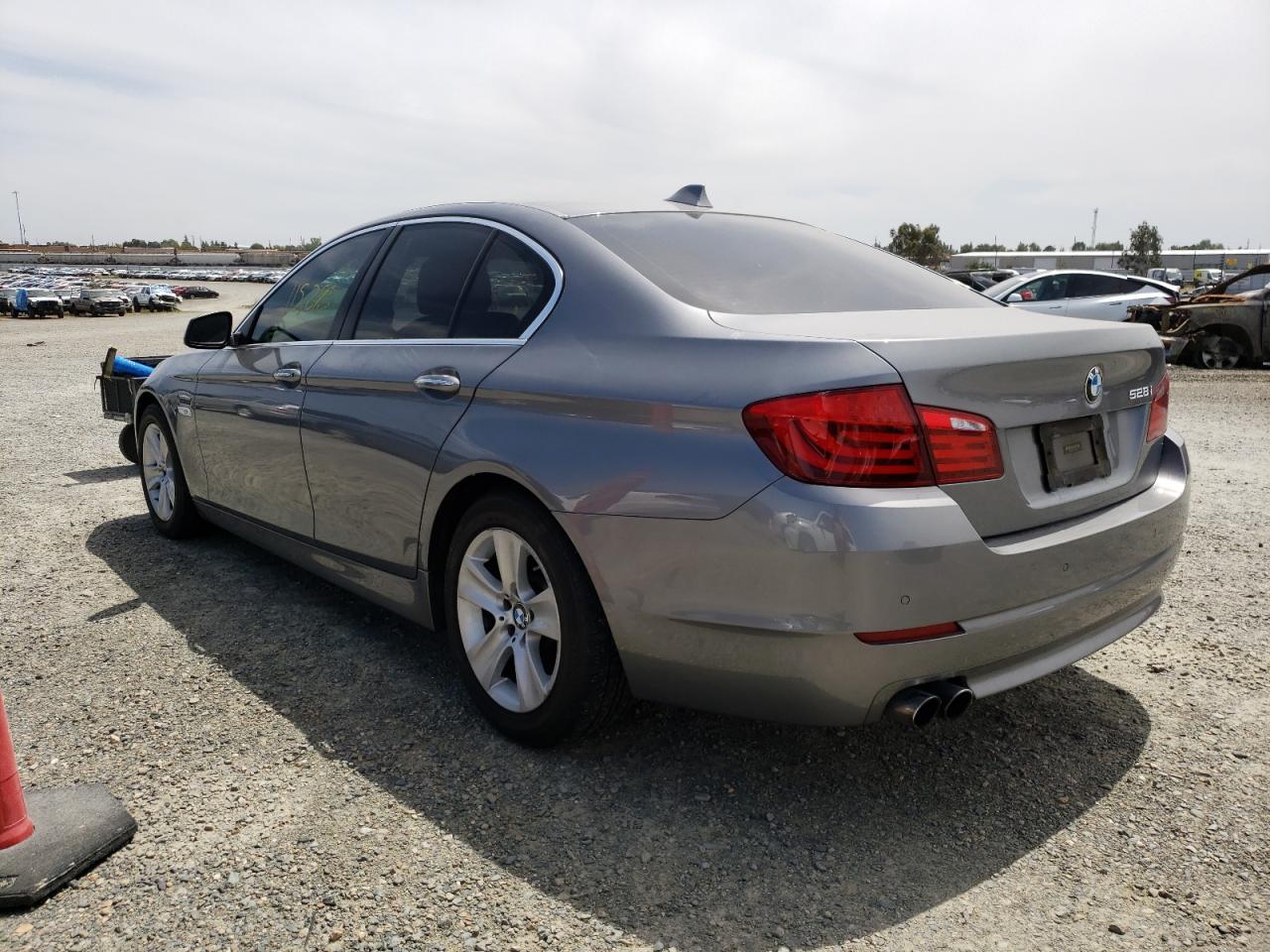 Photo 3 from auction – 2013 BMW 528 I with VIN WBAXG5C55DDY34923