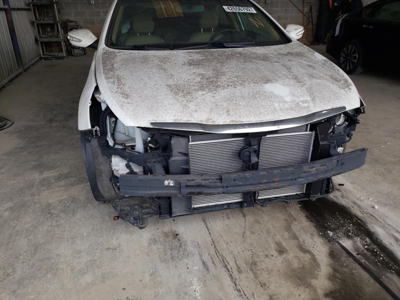 Photo 9 from auction – 2013 HYUNDAI SONATA SE with VIN 5NPEC4AC7DH743891