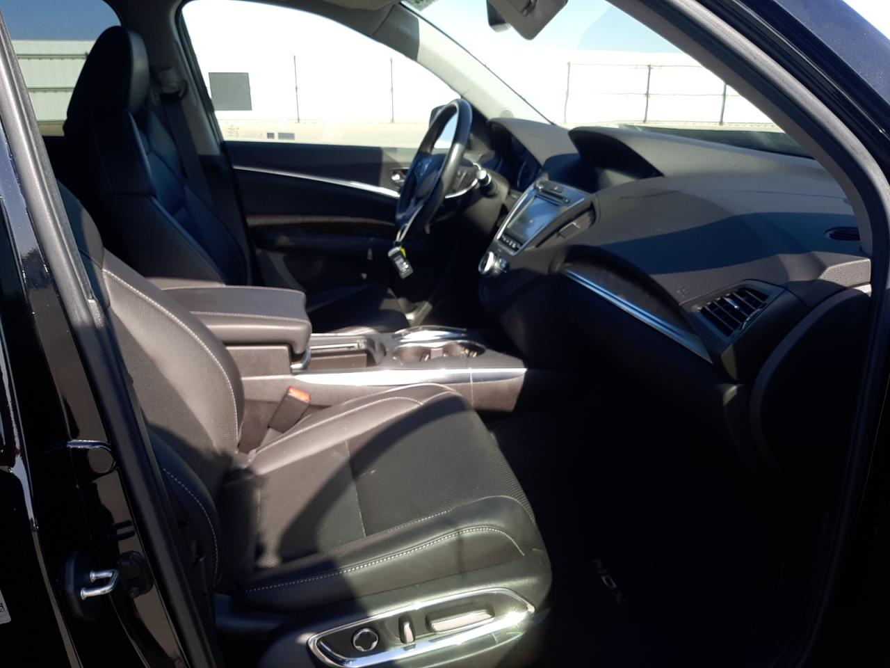 Photo 5 from auction – 2020 ACURA MDX TECHNO with VIN 5J8YD4H53LL019239
