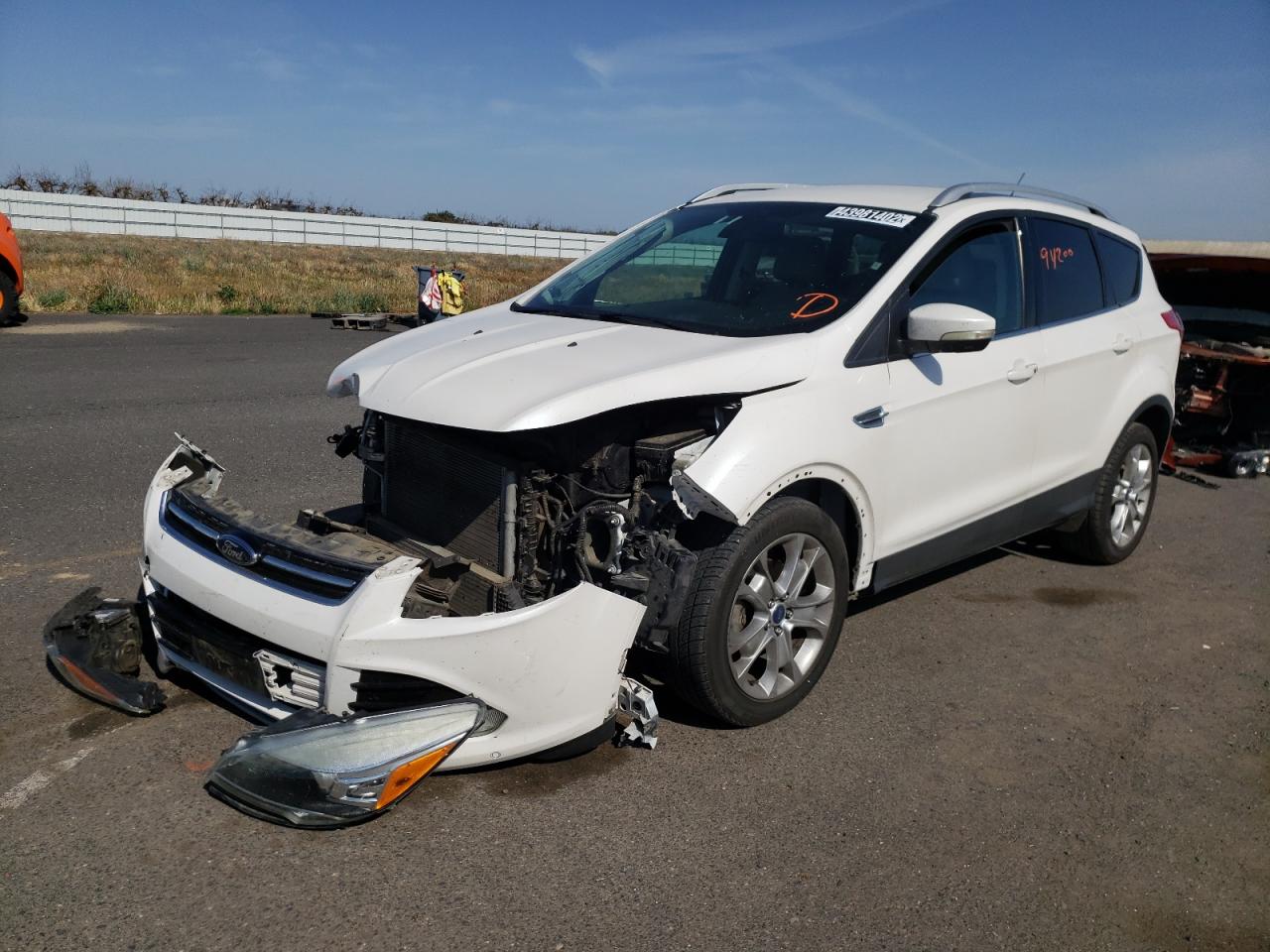 Photo 2 from auction – 2014 FORD ESCAPE TIT with VIN 1FMCU0JX7EUB09161