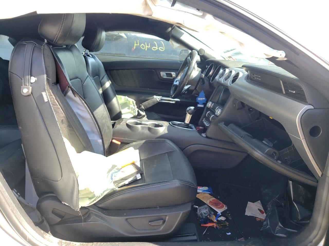 Photo 5 from auction – 2020 FORD MUSTANG with VIN 1FA6P8TH2L5112057
