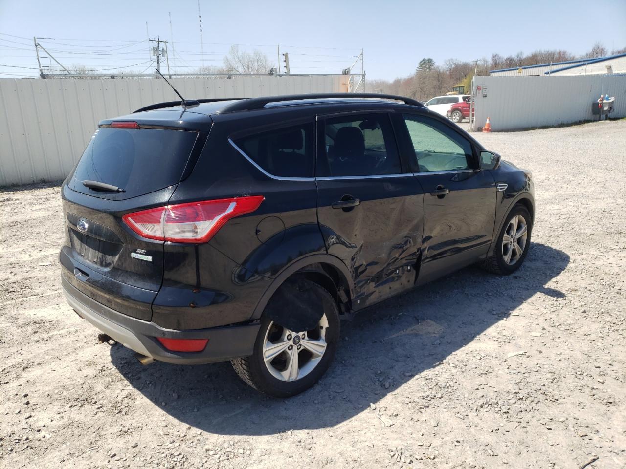 Photo 4 from auction – 2014 FORD ESCAPE SE with VIN 1FMCU0GX7EUD44828