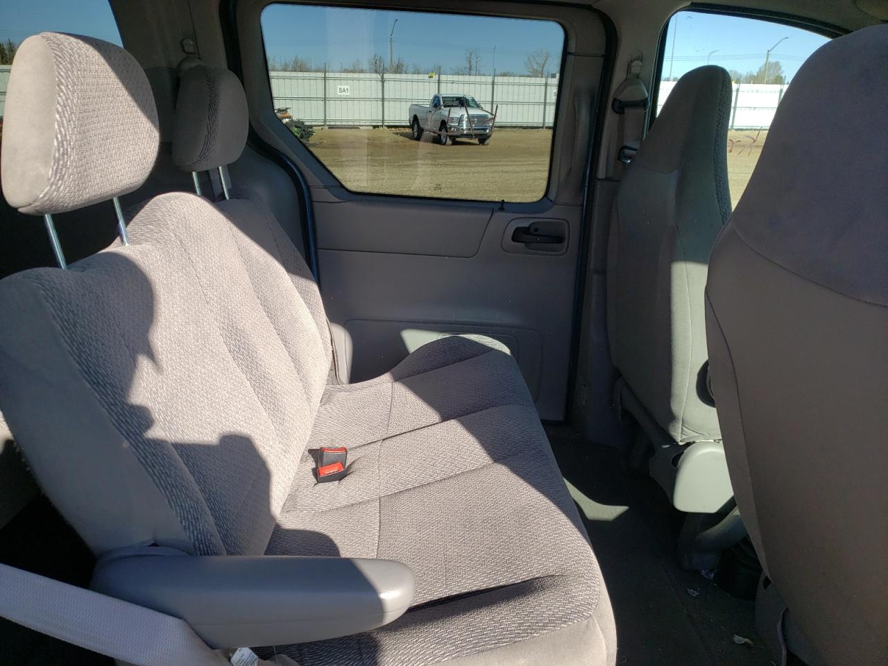 Photo 6 from auction – 2003 FORD WINDSTAR L with VIN 2FMZA55463BA78973