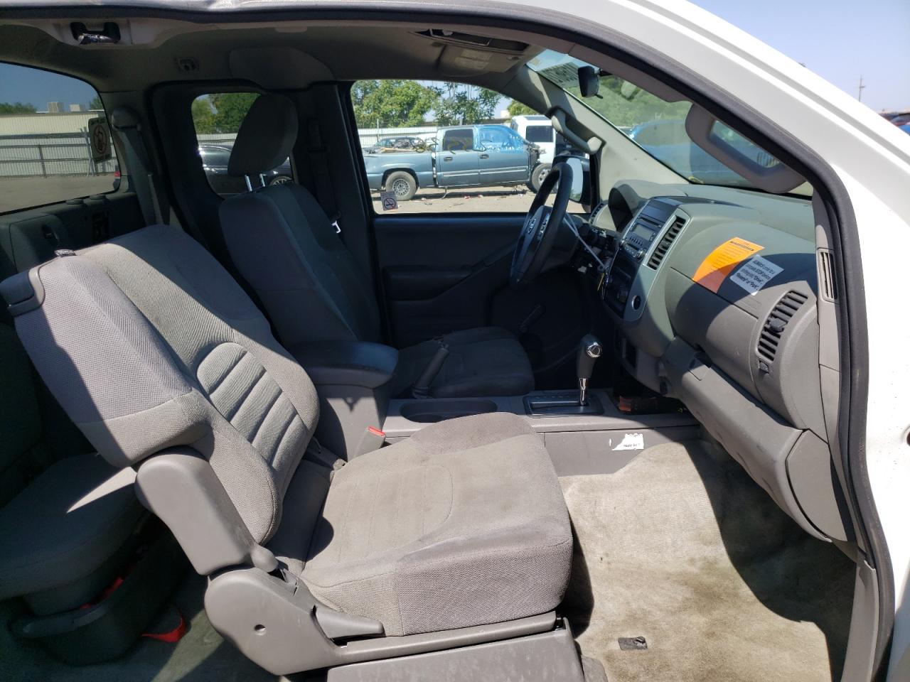 Photo 5 from auction – 2014 NISSAN FRONTIER S with VIN 1N6BD0CT2EN770162